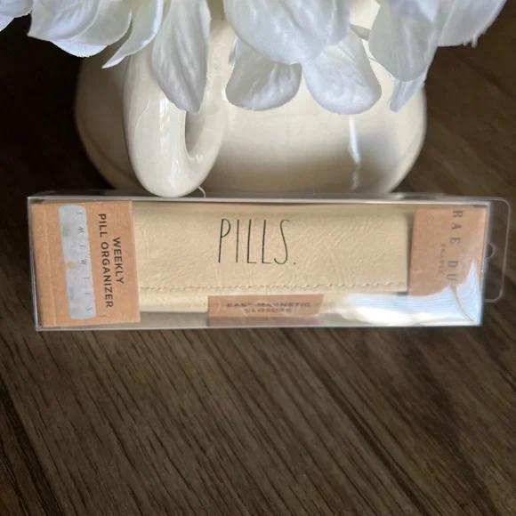 Rae Dunn PILLS💊 - Picture 8 of 10